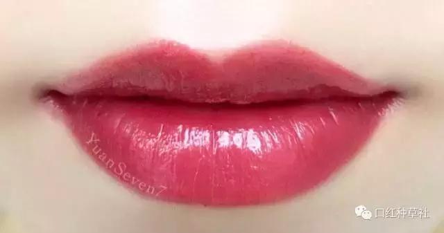 唇色深厚唇适合什么色的口红,唇色深素颜口红不沾杯推荐