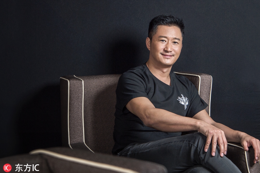 吴京采访谈战狼不找谢楠,吴京在拍战狼时对谢楠做了什么