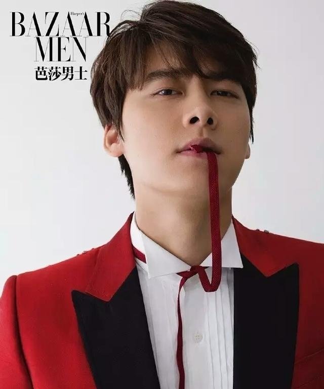 当红小鲜肉们的逆天杂志封面,哪一个是你的最爱?