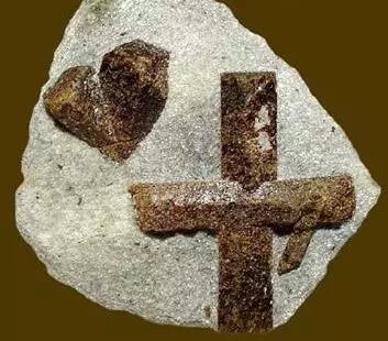 我的前半生宝石原石,我的前半生原石图片