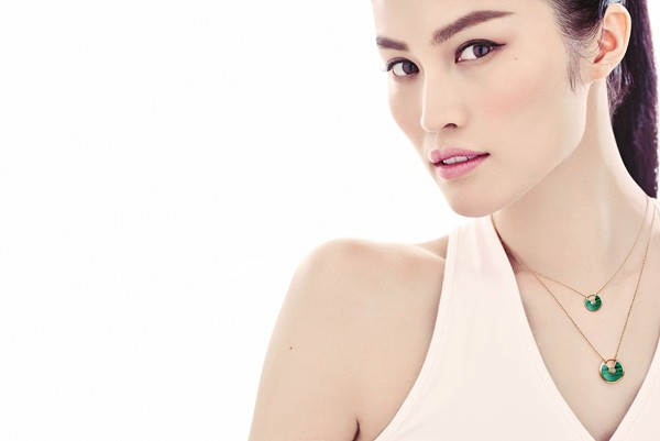 唐晶戴的项链 (唐晶配饰)