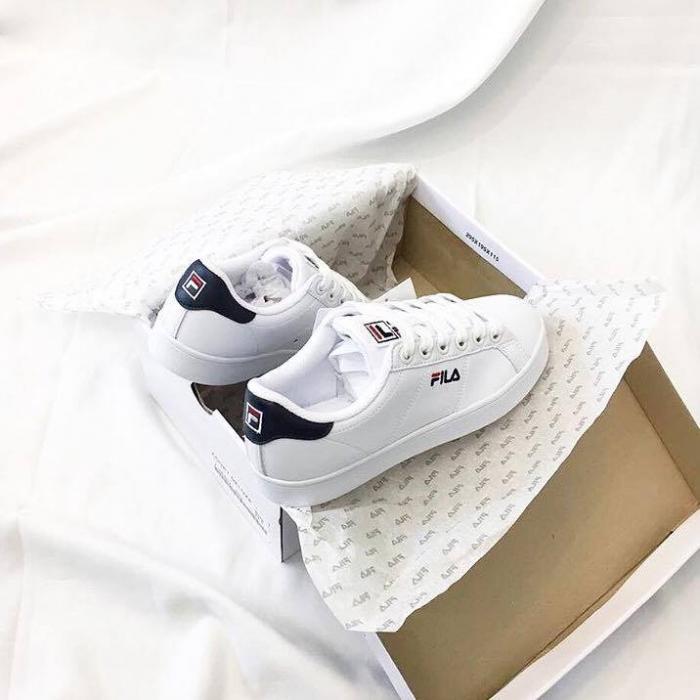 「10款百搭球鞋」简约不简单亲民的价格你也可以入手