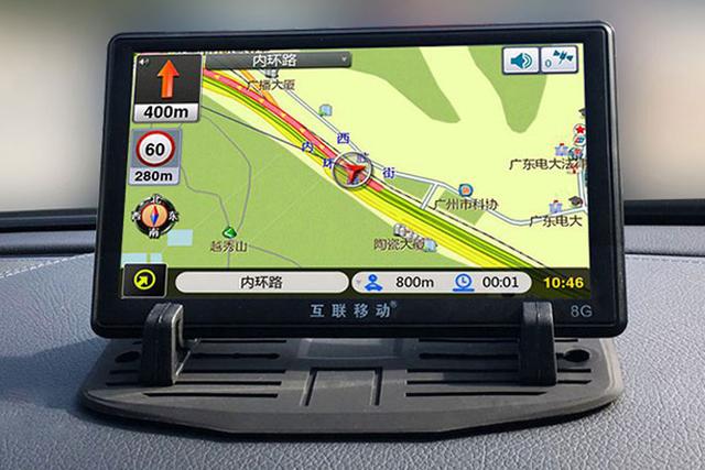 车主注意了放哪些东西扣12分,车上放三样东西不能扣分