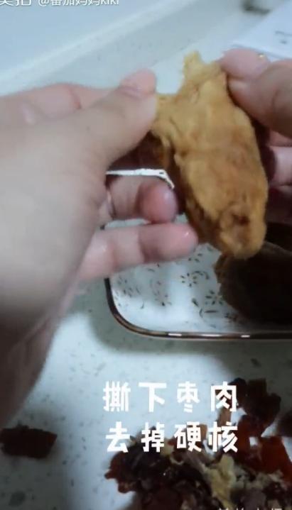 宝宝辅食红枣泥七个月,宝宝辅食红枣山药苹果鸡蛋小米粥