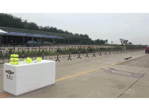 全新雪佛兰科鲁兹黑科技,雪佛兰科鲁兹操作教程21款