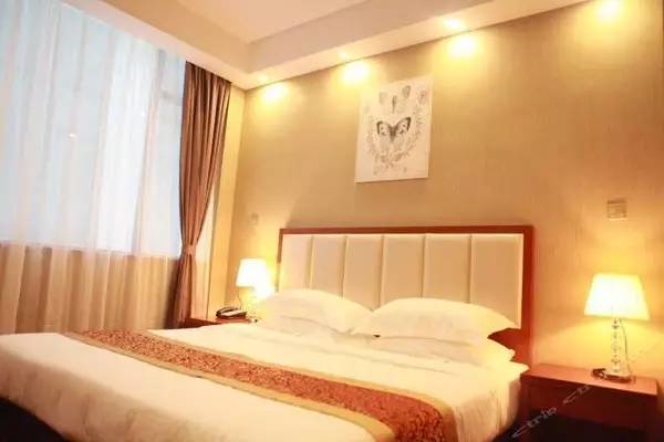 上海迪士尼小女孩游玩攻略,上海迪士尼女生游玩攻略