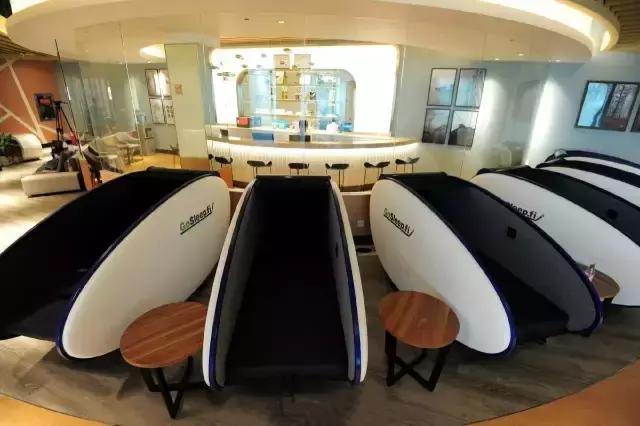 请收藏!一份超级实用的航班延误“娱乐指南”