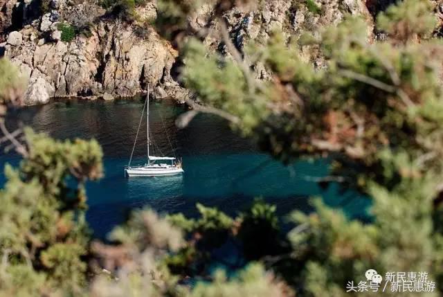 在伊比萨岛上邂逅全球大牌