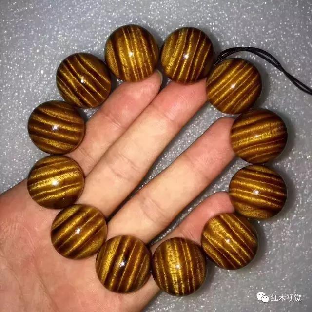 金丝楠手串变黑能抠吗,金丝楠手串黑了还能盘出来吗