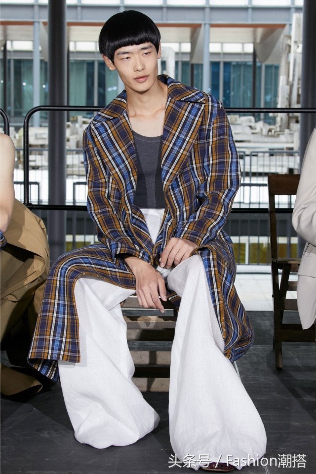 acnestudio时装周,法国奢侈品牌时装秀场2021