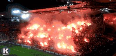 李贝贝的“贵族”足球队来阿坝州了，靓丽足球宝贝精彩助阵