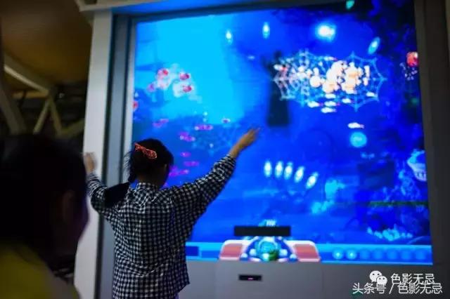 尼康富士索尼徕卡 (徕卡和索尼相机哪个好)