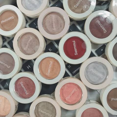 眼妆教程日常简单,眼妆教程日常简单易学