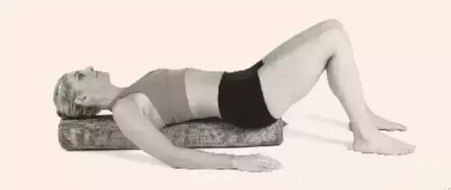 治疗腰疼的运动,治疗腰痛只需一个动作