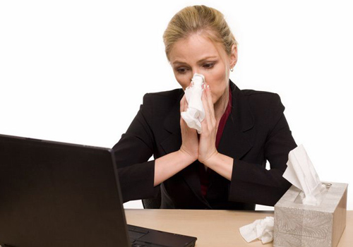 天气闷热湿气大怎么办,天气湿热引起的感冒怎么办