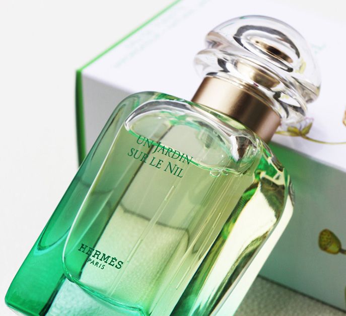 哪几款香水比较有高级感,这些奇怪的香水味道你根本想不到