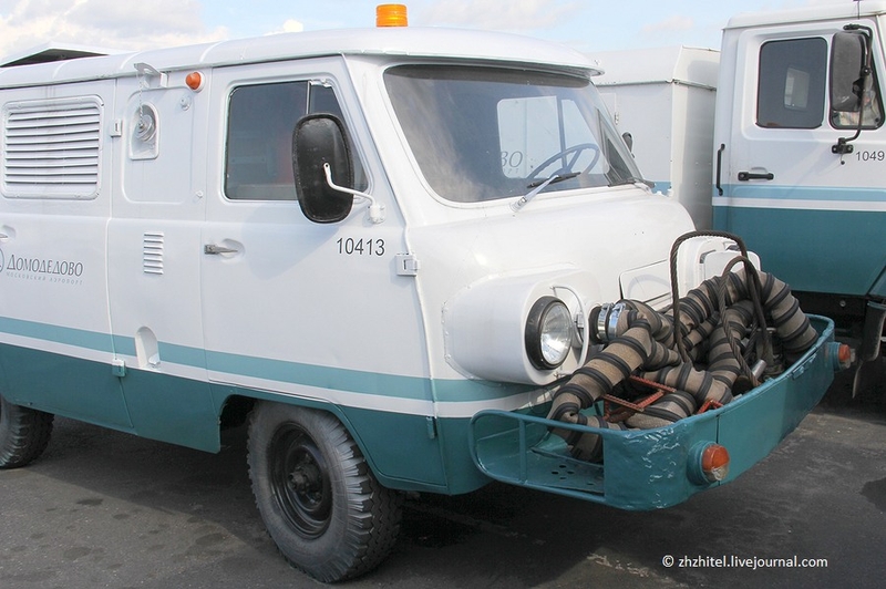 喷气式发动机能装面包车吗,汽车上装喷气发动机