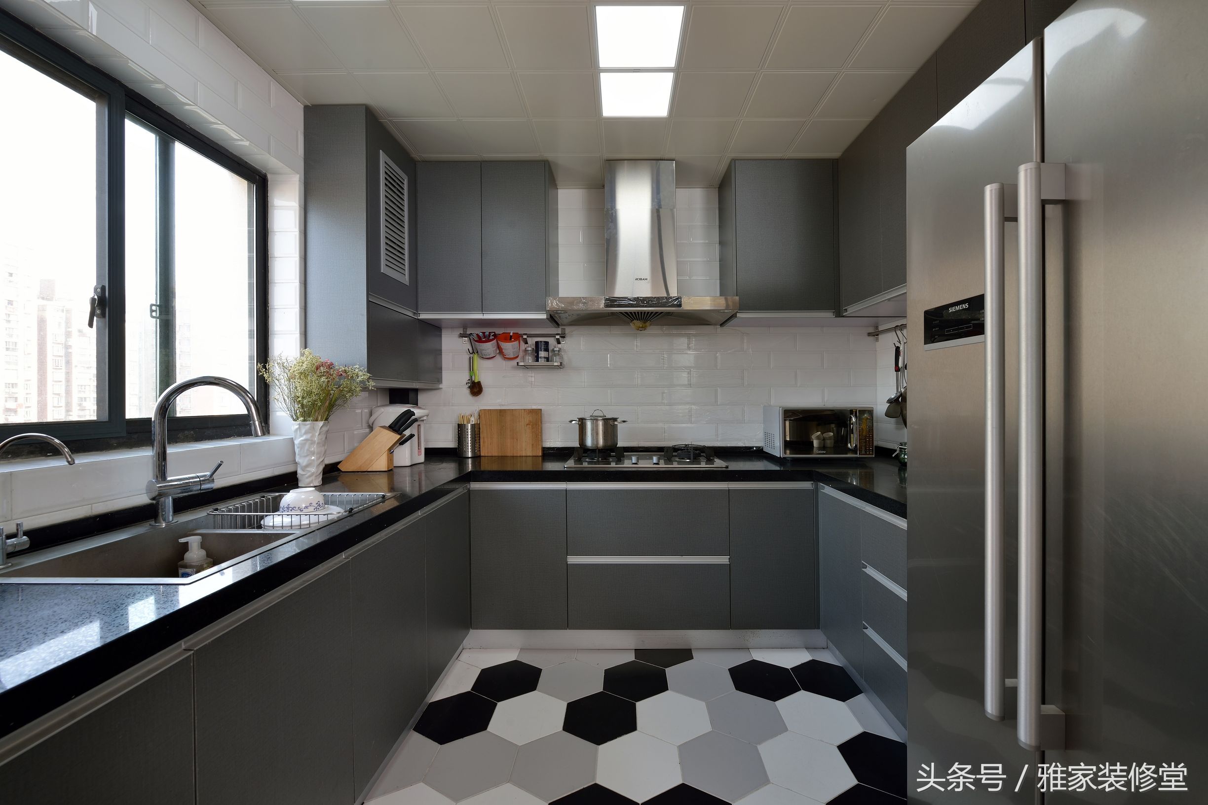 我的前半生改编的小说,我的前半生想表达什么