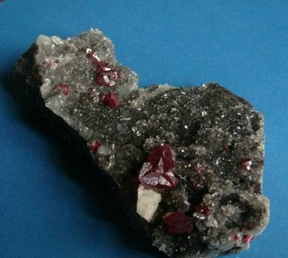 我的前半生宝石原石,我的前半生原石图片