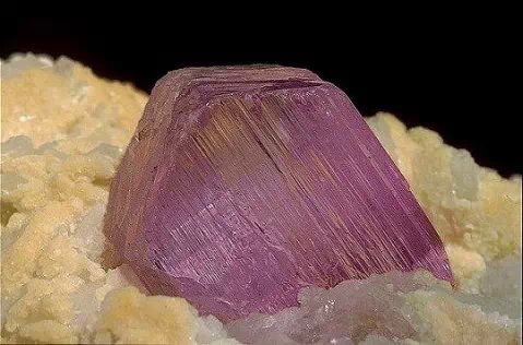 我的前半生宝石原石,我的前半生原石图片