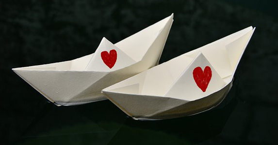 心爱男友去世，我写了7封分手情书烧给他