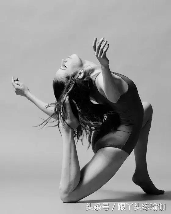 倒立后弯60分钟,倒立后弯瑜伽完整视频