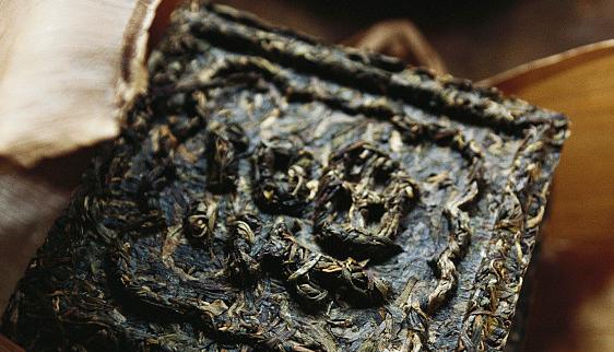 肝火旺盛泡水清火的中草药,肝火旺花草茶