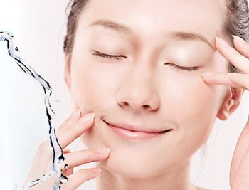 换季爆痘怎么处理,夏天容易爆痘怎么护理