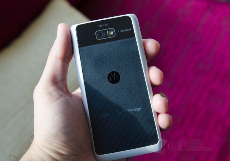 从2830元降至340元，曾经超窄边框最强商务的手机