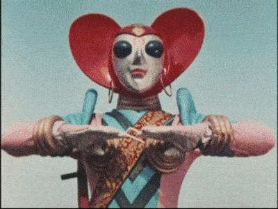 每日笑报兄弟！你这辆能焗油的车，不便宜吧？