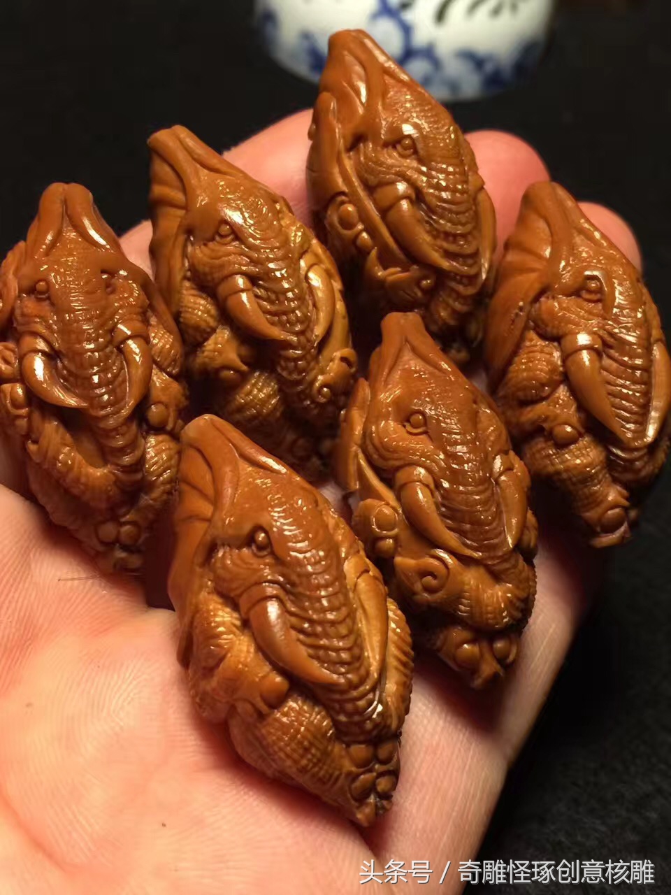 化腐朽为神奇的橄榄核雕,我最喜欢的一串橄榄核雕