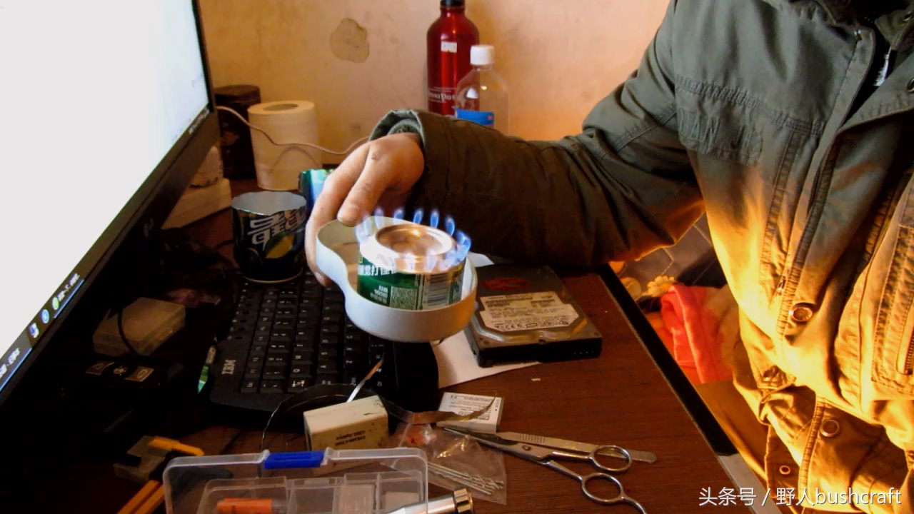 易拉罐增压酒精炉制作,易拉罐制作酒精炉的方法