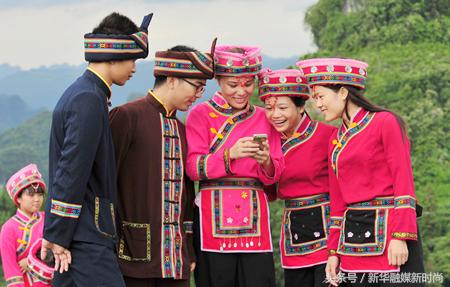 56涓皯鏃忓ぇ瑙傚洯浠嬬粛,涓浗浜斿崄鍏釜姘戞棌鍝堣惃鍏嬫棌