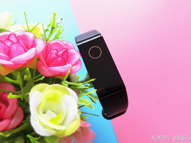 拉卡拉跨界手环调整,拉卡拉手环效果