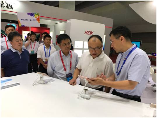 康得新裸眼3d,康得新裸眼3d手机