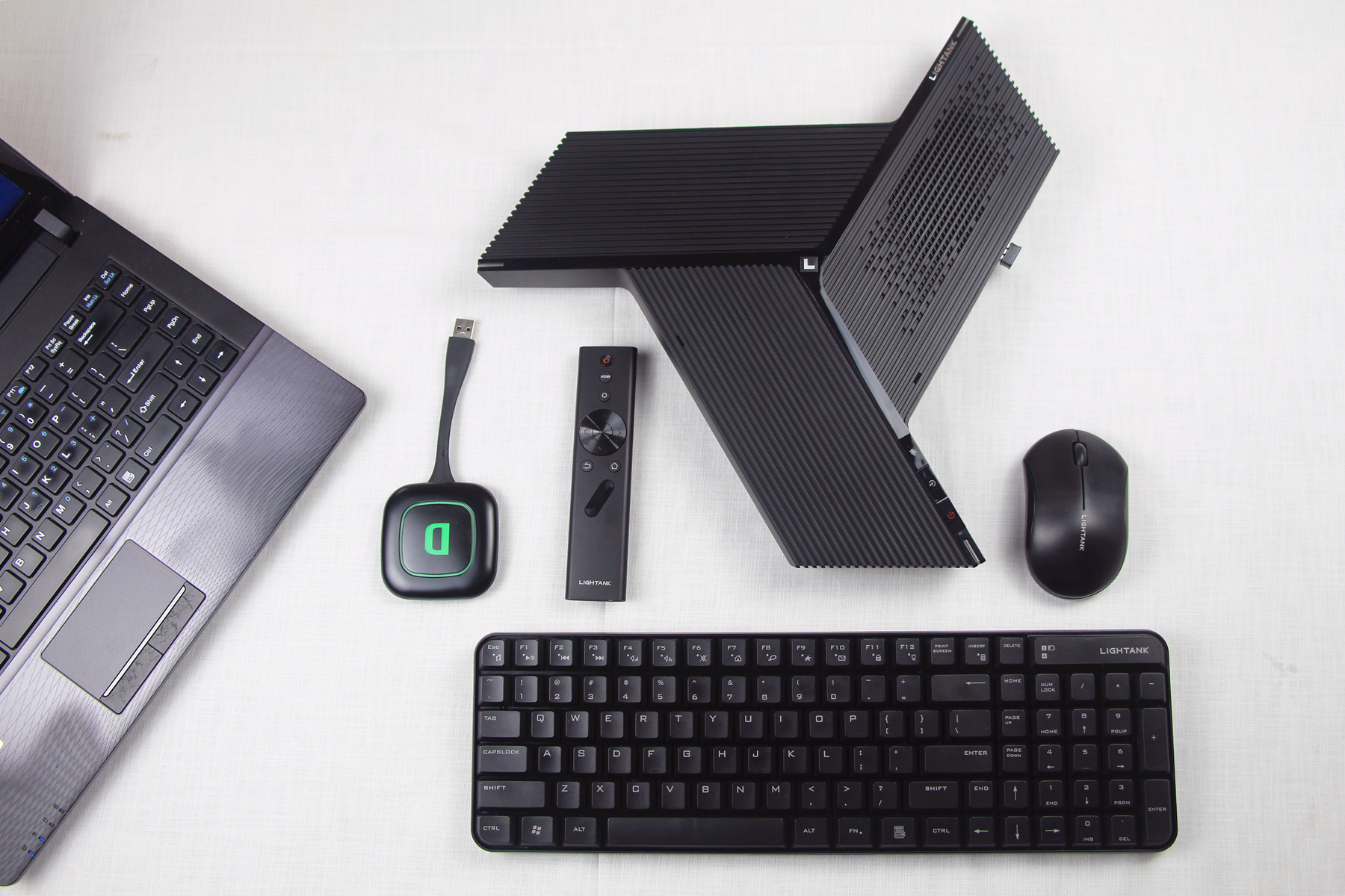 商务投影仪高效办公功能,商务便携式投影仪