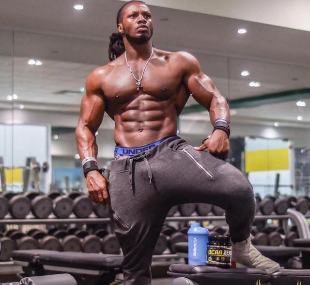 浅谈男人身材好的标准,想成为肌肉型男,你需练好这几块肌肉