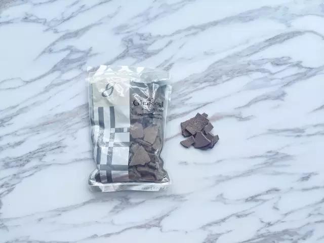 拯救夏季底妆大油田,8款夏日深层清洁面膜推荐