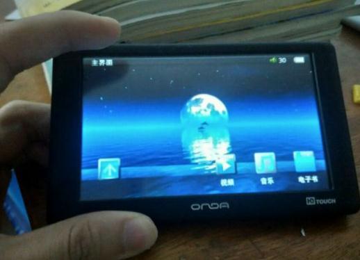 都快忘记这个叫MP3还是MP4了,知道的人都老了