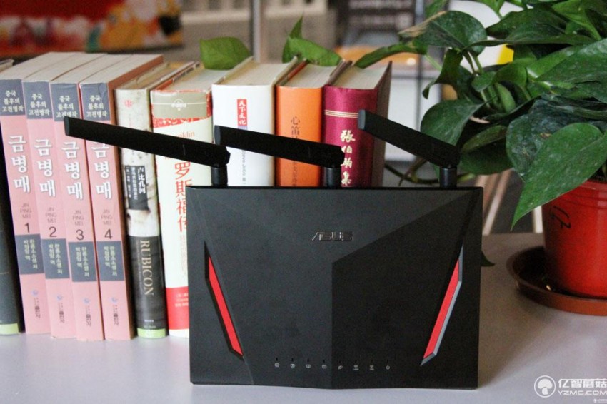 华硕rt-ac68u路由器开箱评测,华硕rt-ac86u路由器