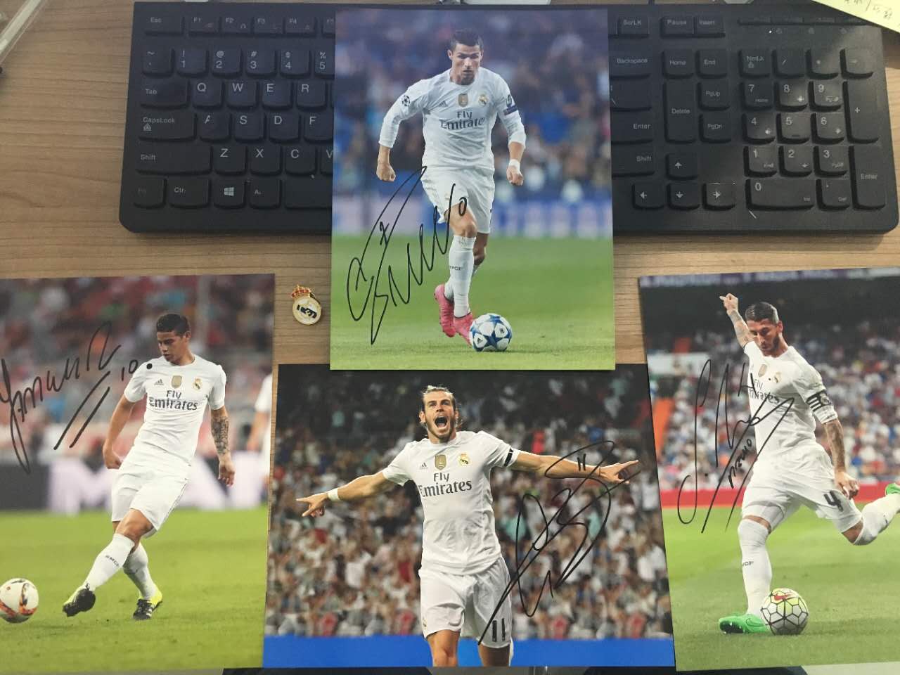 怎么给皇马寄信,皇马回信一般给几张签名卡