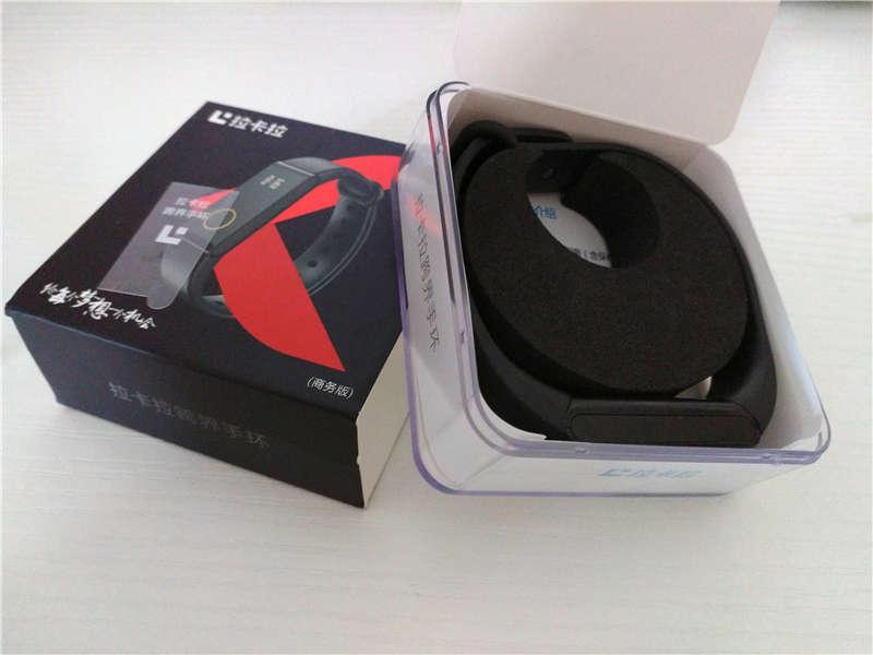 拉卡拉智能手环,跨界拉卡拉手环好用吗