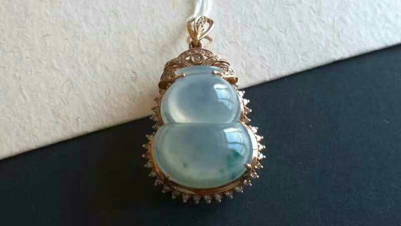 男生只能戴菩萨吗,女戴观音男戴佛是正确的吗