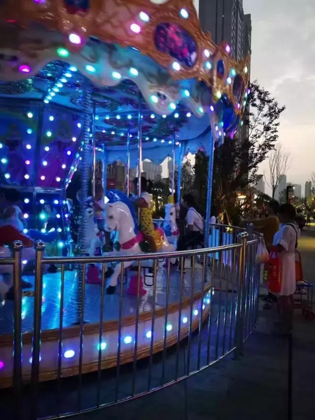 夏日里，贪念那碗黑白凉食