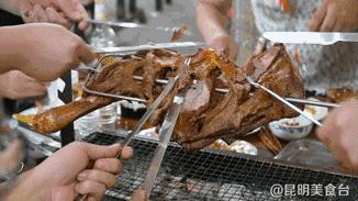 隐藏在昆明村庄里的3家烤羊店，老司机用3个月才找到的