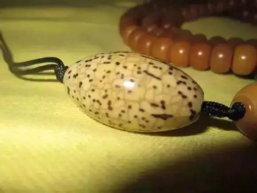 有人喜欢这样的石头，口味还能再重一些吗？