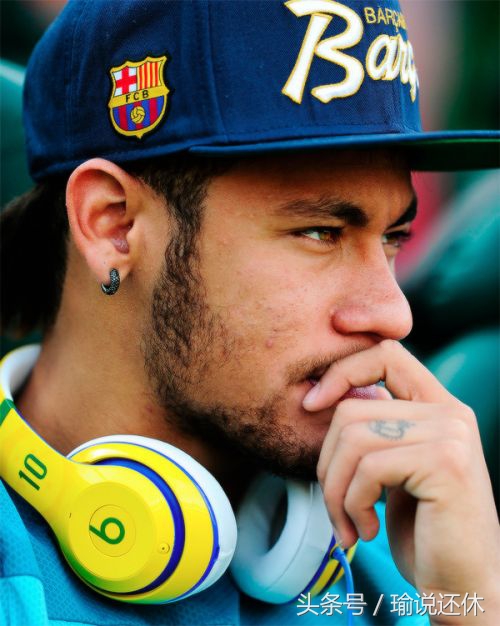 msn三叉戟内马尔为什么离开巴萨,msn解散为什么要踢内马尔脚下的球