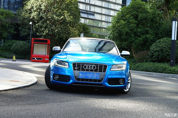 运动感很强新款奥迪s5敞篷版实车,性能和买菜兼顾的2018款奥迪s5