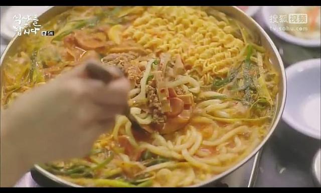 「深夜发毒-自虐」美食剧中让人好吃到令人*吟呻**的美食