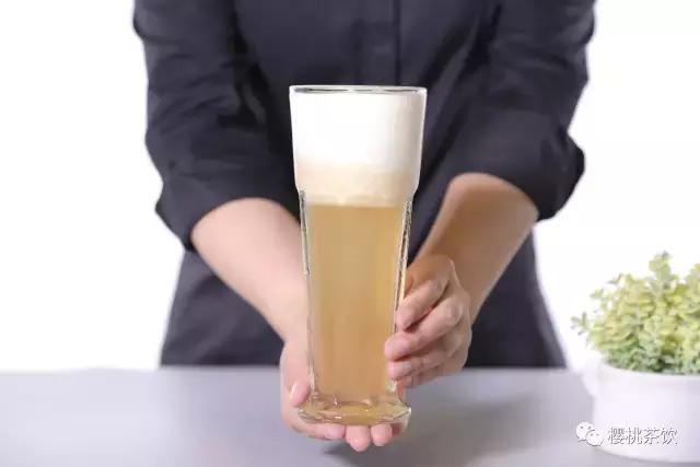 樱桃茶饮奶盖,樱桃饮品奶茶做法